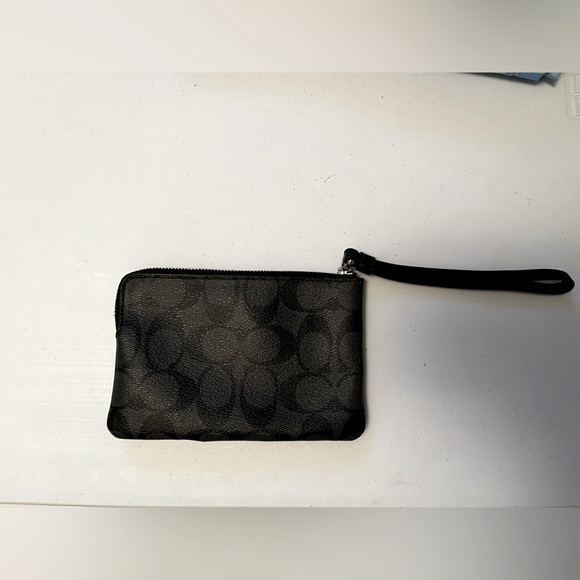 Vintage Coach Wristlet Black and Gray Logo - Picture 6 of 6